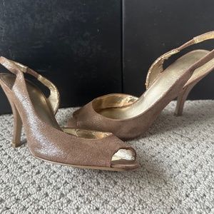 SEXY SLING BACK SHIMMERY HEELS